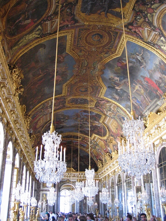 037 Versailles Hall of Mirrors.jpg